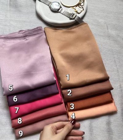 اسکارف ساتن ساده رنگی قواره ۸۰