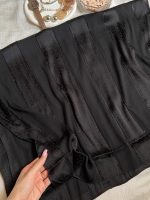شال ابریشم حریر نگین کاری شده مشکی