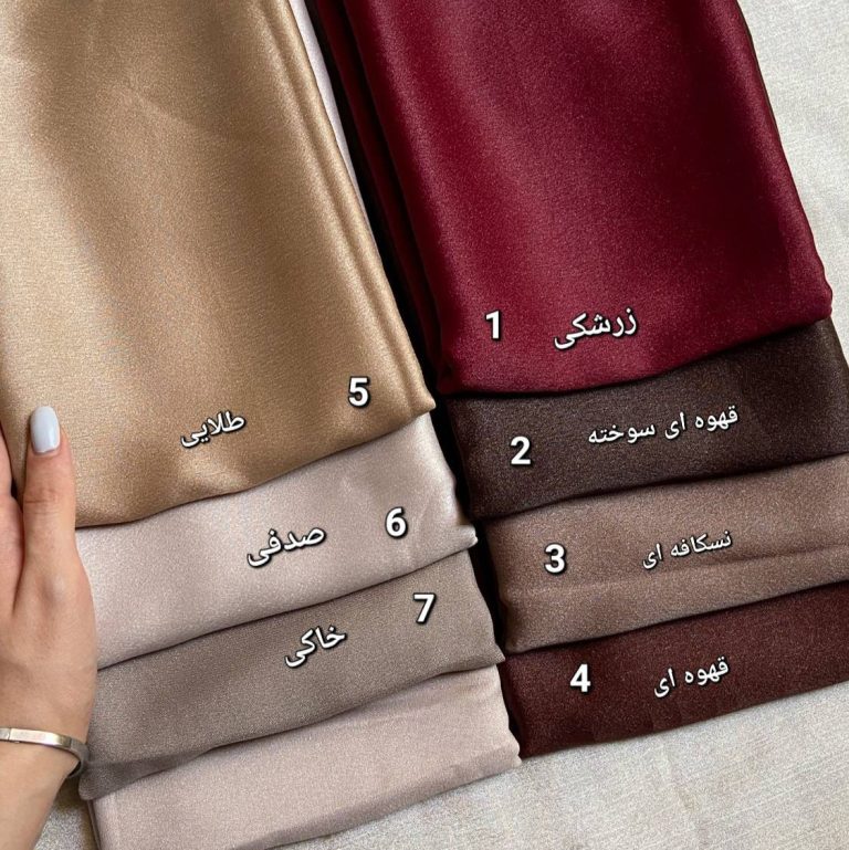 روسری ابریشم متالیک مشکی شاین‌دار مجلسی رنگی