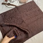 شال ژاکارد لمه وارداتی قهوه‌ای با طرح خاص و شاین زیبا