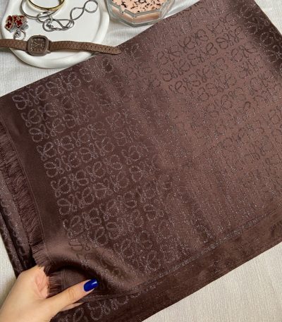 شال ژاکارد لمه وارداتی قهوه‌ای با طرح خاص و شاین زیبا